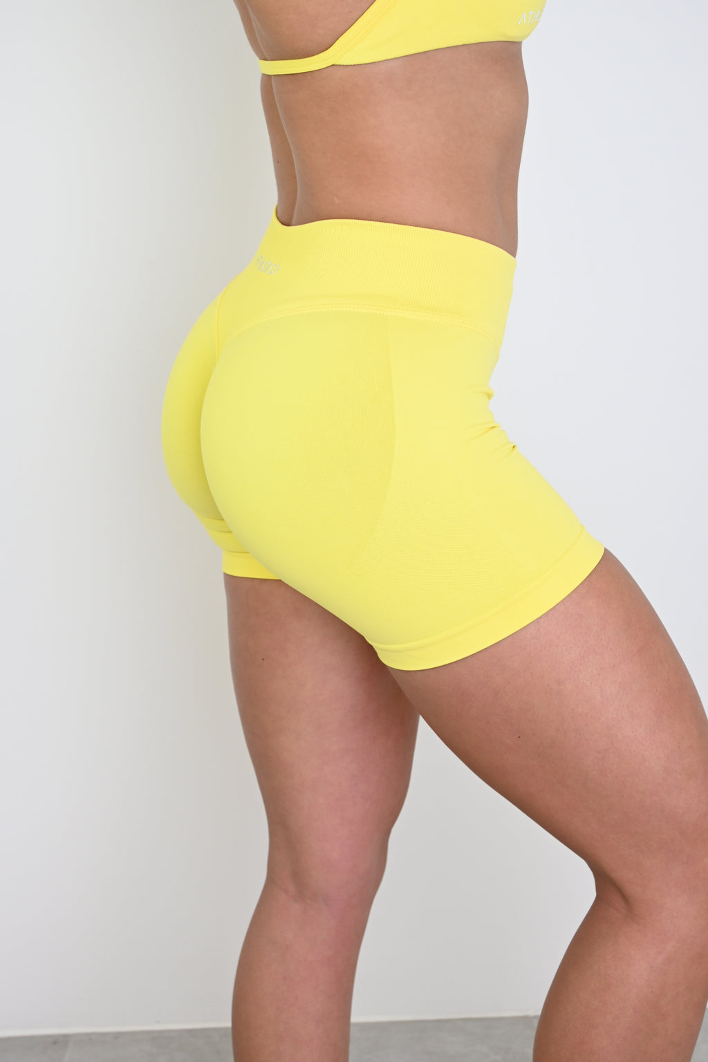 🔥Sculpt Contour Shorts - Lemon Sorbet